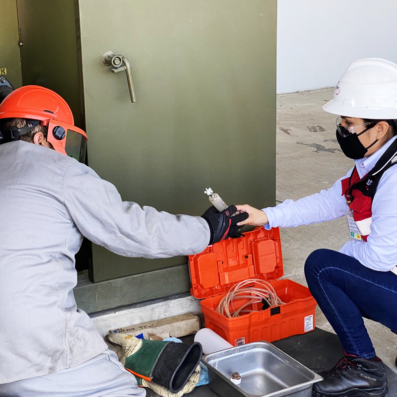 Optimización del Mantenimiento Eléctrico con Cromatografía de Gases en Energy Test