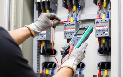 La importancia del mantenimiento eléctrico para el sector industrial: Mantén tu operación segura y eficiente